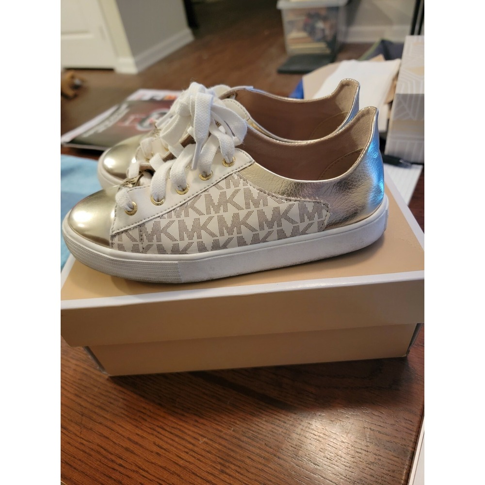 Michael Kors Berlin Designer Girls Kids Youth Sneakers Size 13  Gold Tan ##